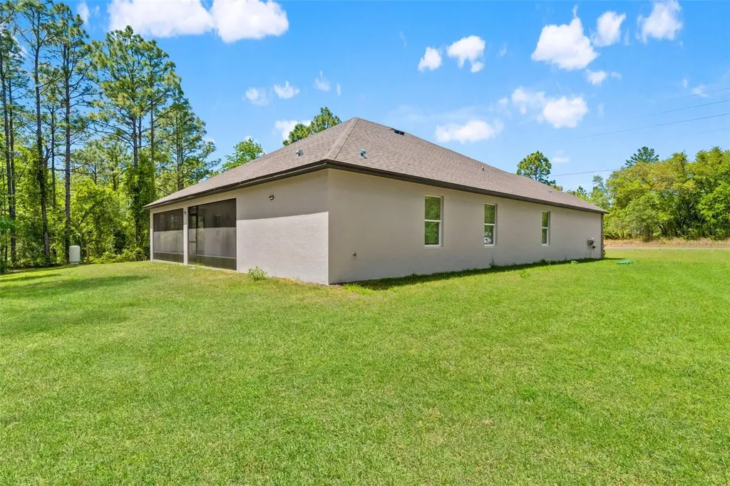 13296 Thrasher Avenue Weeki Wachee FL 34614