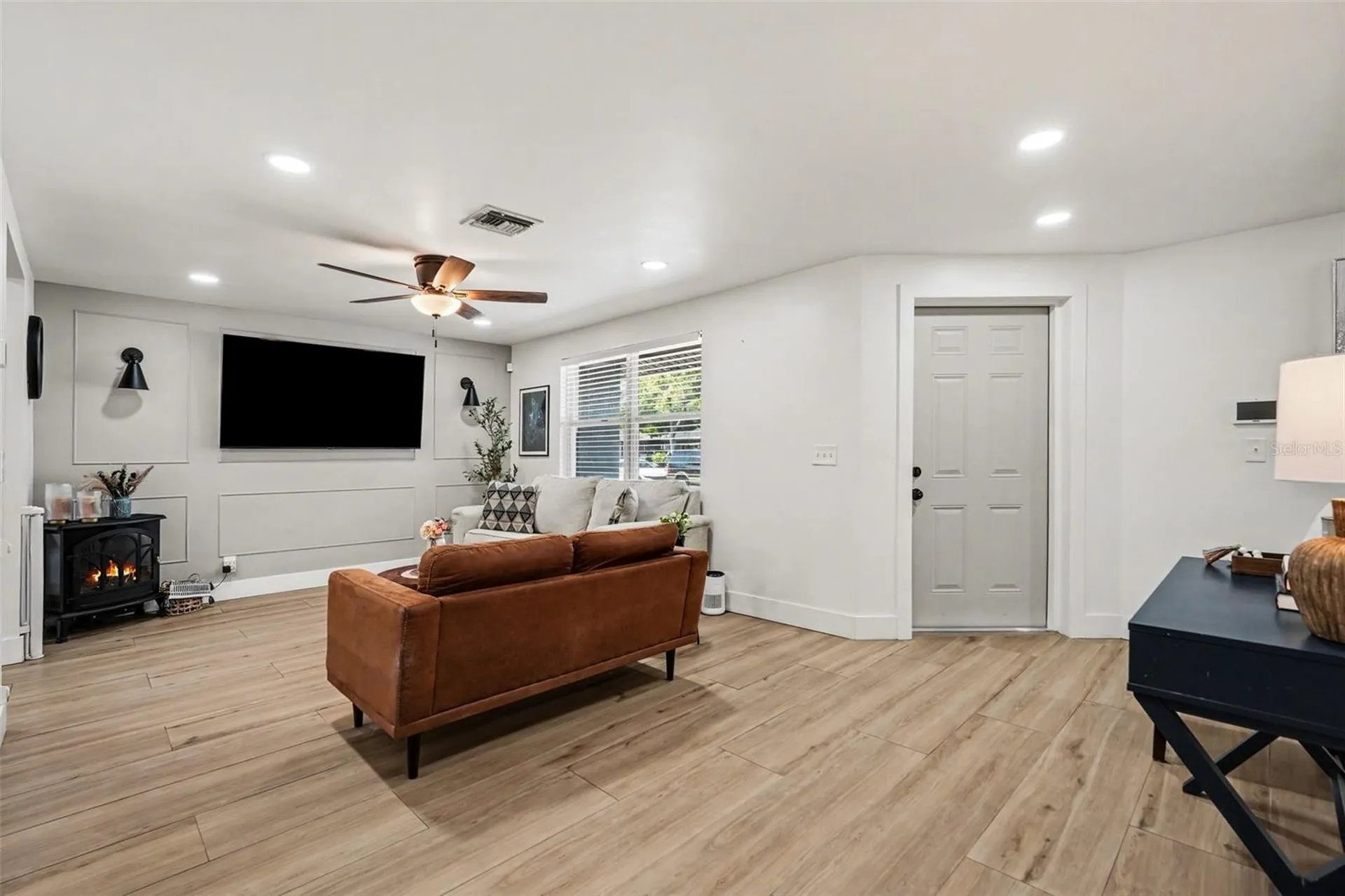 1812 W Crawford Street Tampa FL 33604