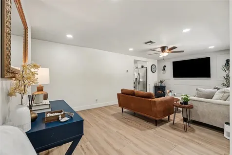 1812 W Crawford Street Tampa FL 33604