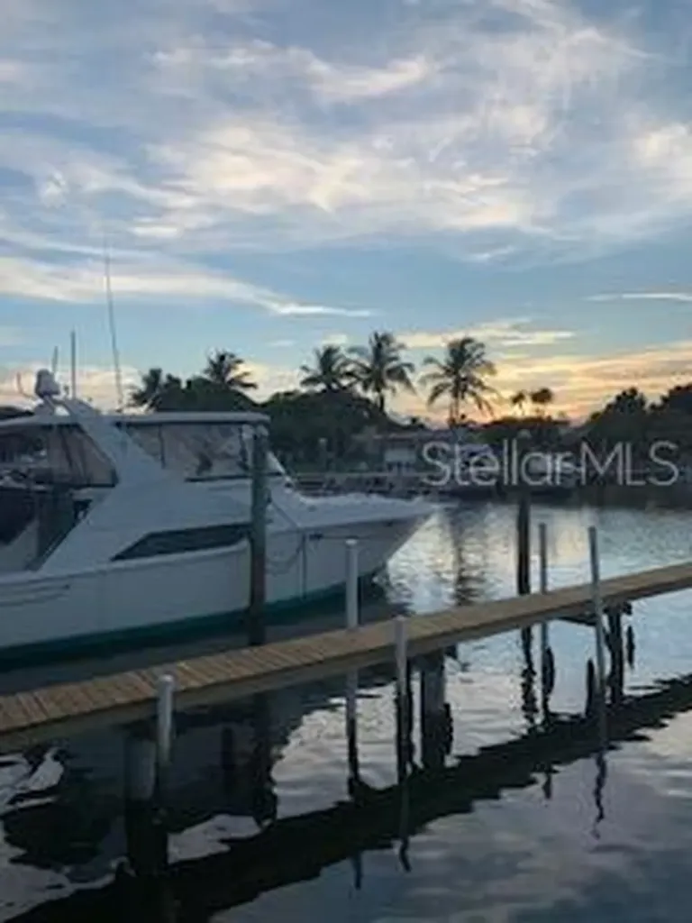 7150 N Tamiami Trail Sarasota FL 34243