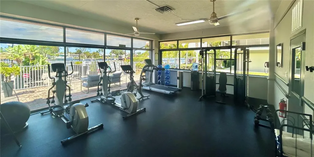 7150 N Tamiami Trail Sarasota FL 34243