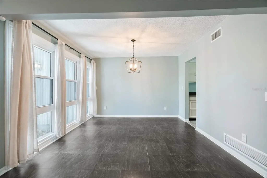 1923 Lake Alden Drive Apopka FL 32712