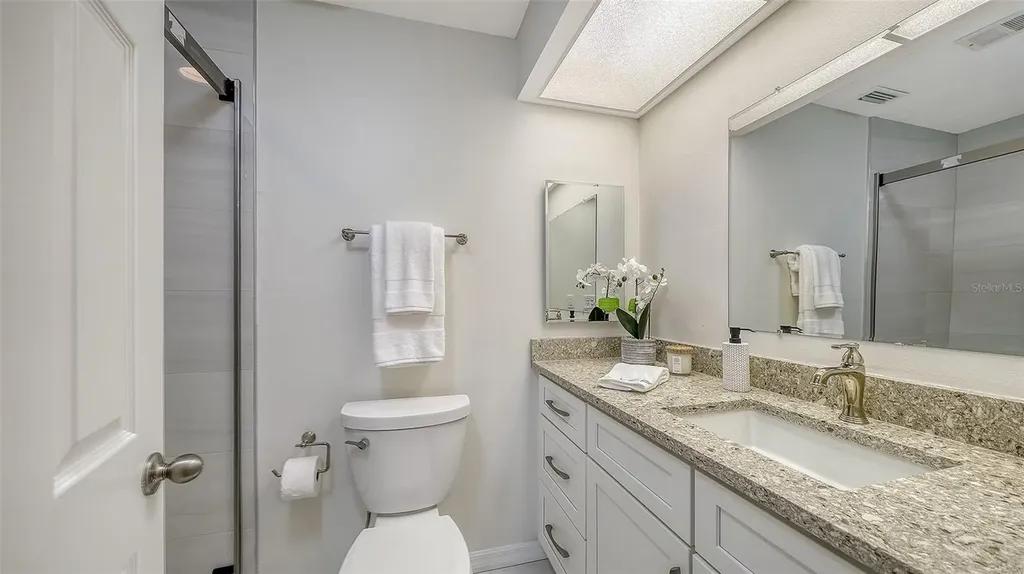 239 Hourglass Way Sarasota FL 34242