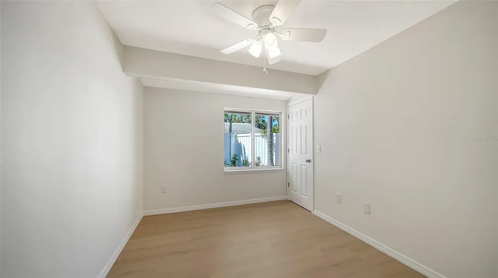 239 Hourglass Way Sarasota FL 34242