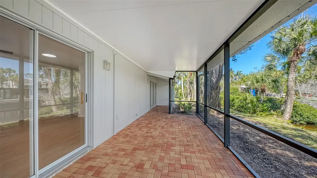 239 Hourglass Way Sarasota FL 34242