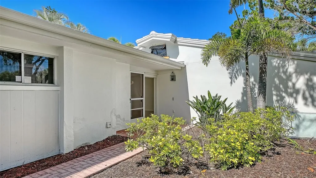 239 Hourglass Way Sarasota FL 34242
