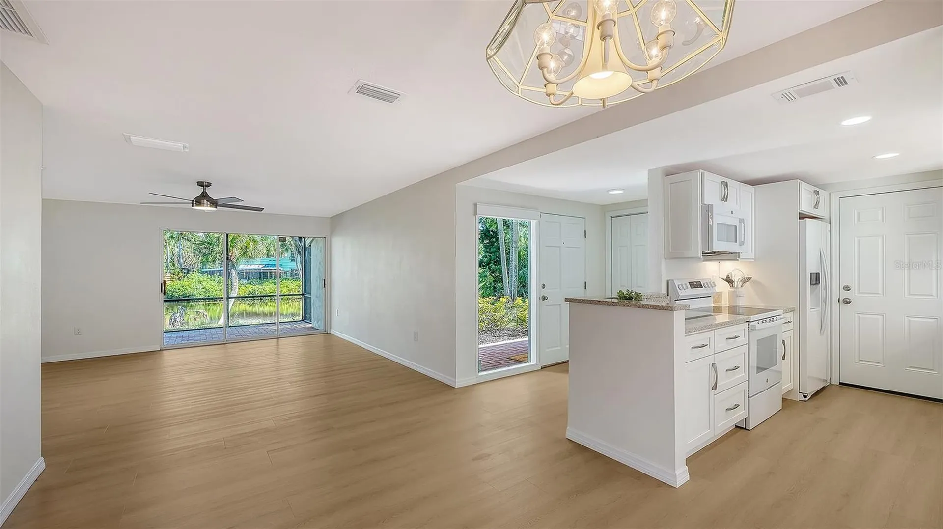 239 Hourglass Way Sarasota FL 34242