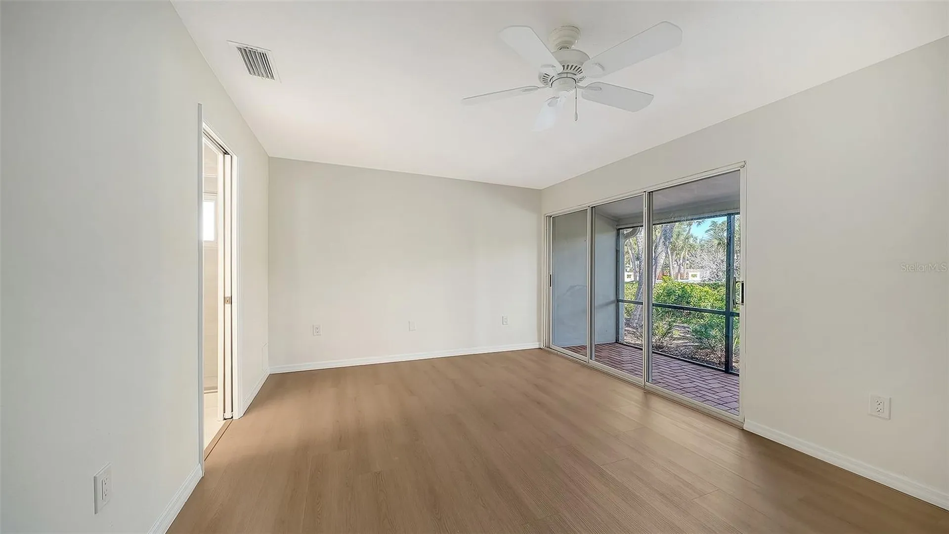 239 Hourglass Way Sarasota FL 34242