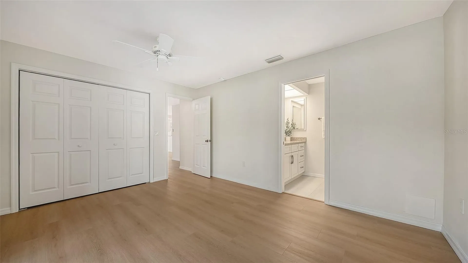 239 Hourglass Way Sarasota FL 34242