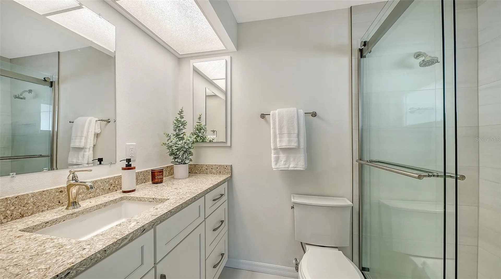239 Hourglass Way Sarasota FL 34242