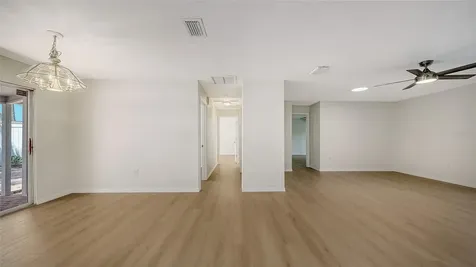 239 Hourglass Way Sarasota FL 34242