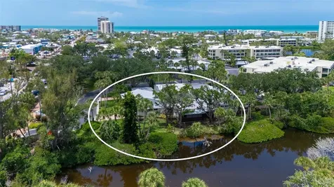 239 Hourglass Way Sarasota FL 34242