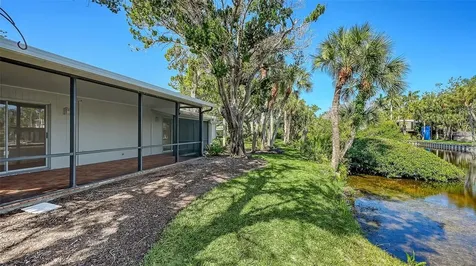 239 Hourglass Way Sarasota FL 34242