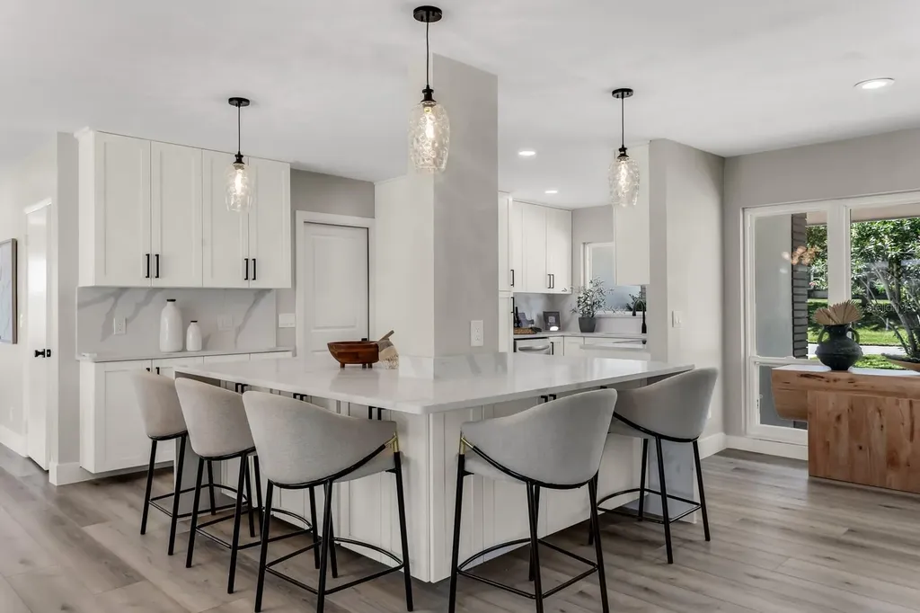 1720 Brentwood Drive Clearwater FL 33756