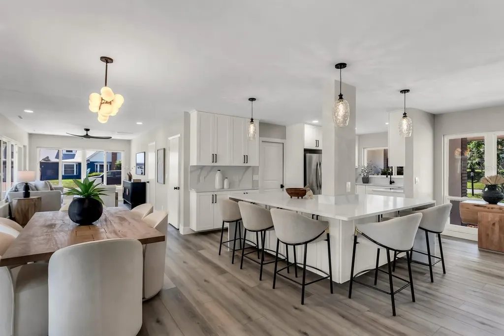 1720 Brentwood Drive Clearwater FL 33756