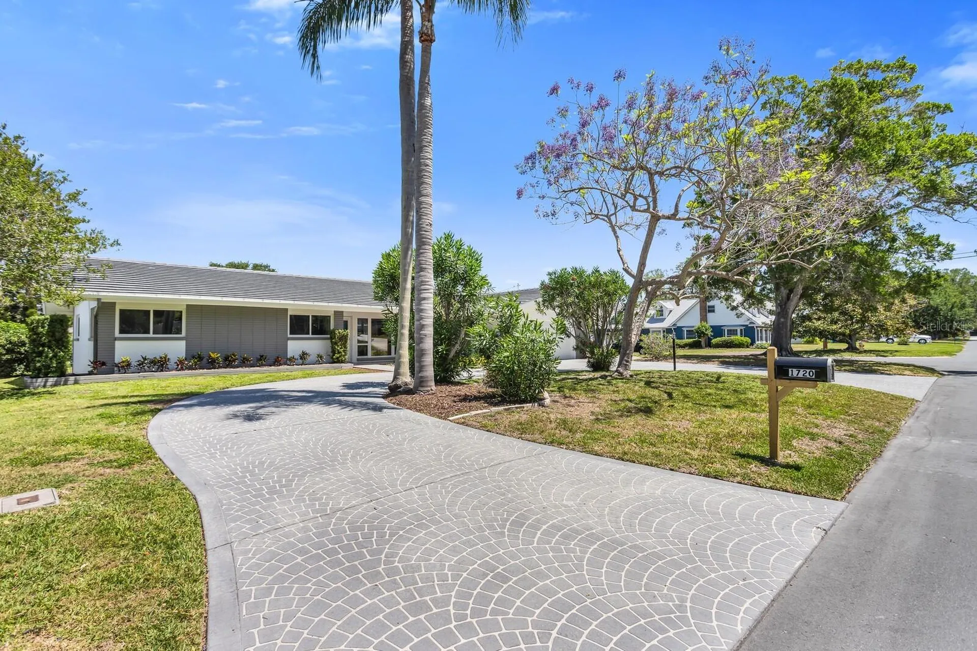 1720 Brentwood Drive Clearwater FL 33756