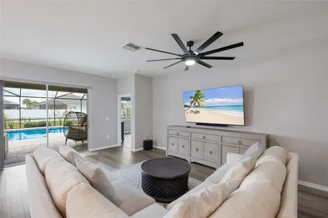 4341 Dairy Court Lakewood Ranch FL 34211
