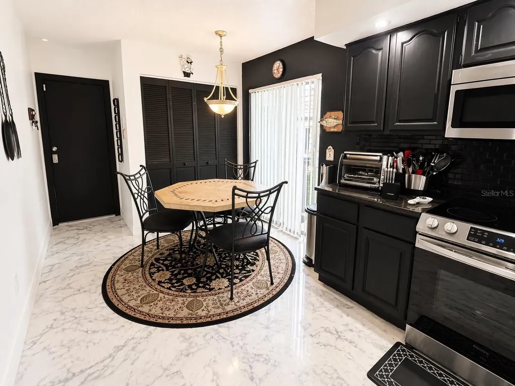 11529 Pumpkin Seed Court Orlando FL 32821