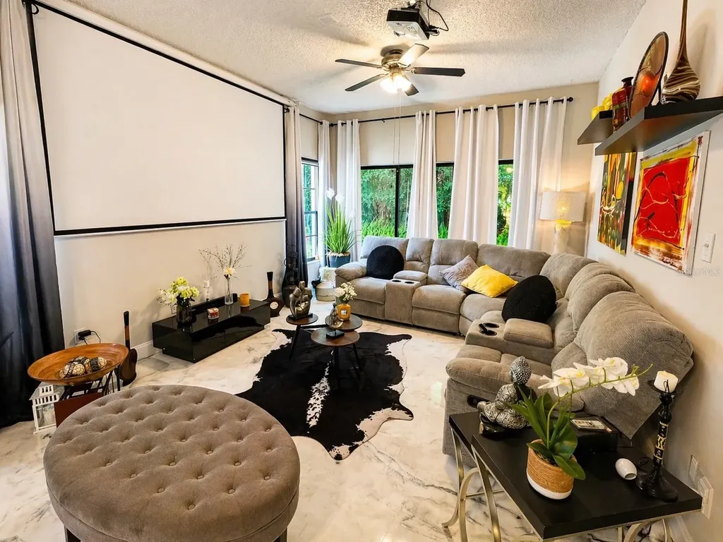 11529 Pumpkin Seed Court Orlando FL 32821