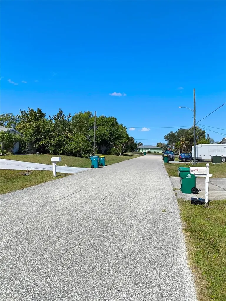 19170 New Haven Court Port Charlotte FL 33948