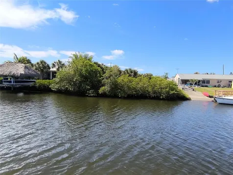 19170 New Haven Court Port Charlotte FL 33948