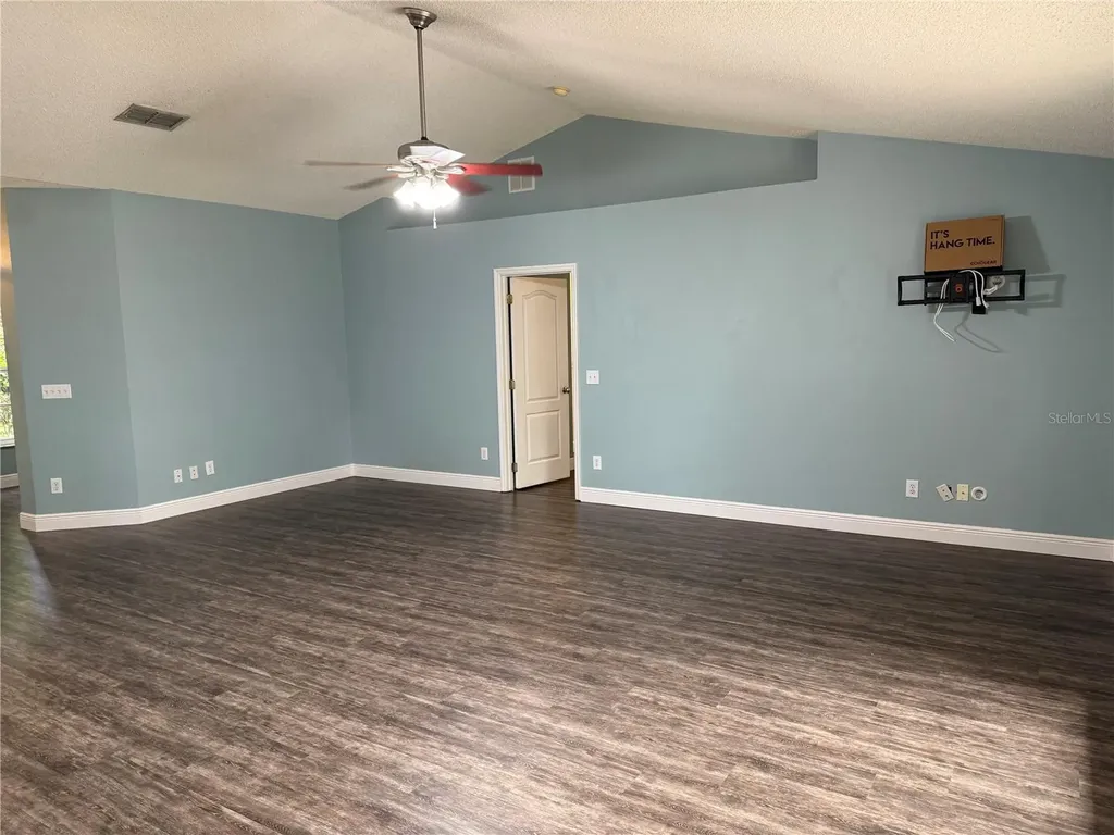 1010 Stationside Drive Oakland FL 34787