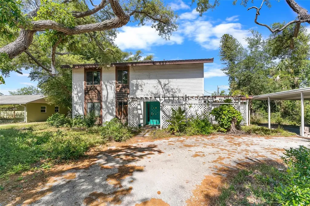 406 49th Street Bradenton FL 34209