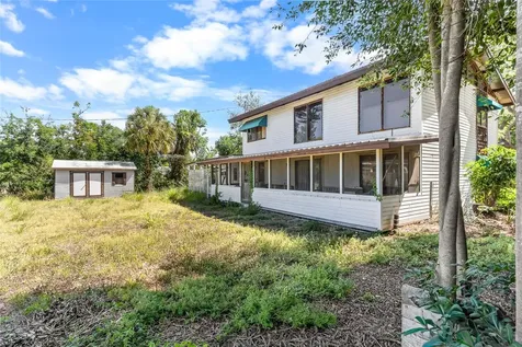 406 49th Street Bradenton FL 34209