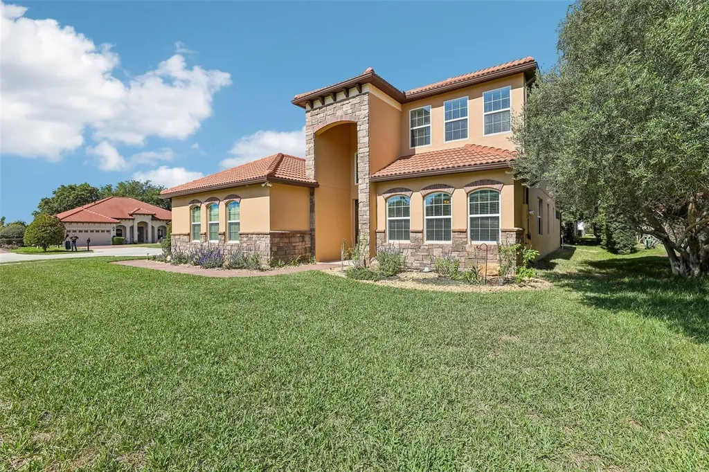 10151 Yonaomi Circle Clermont FL 34711