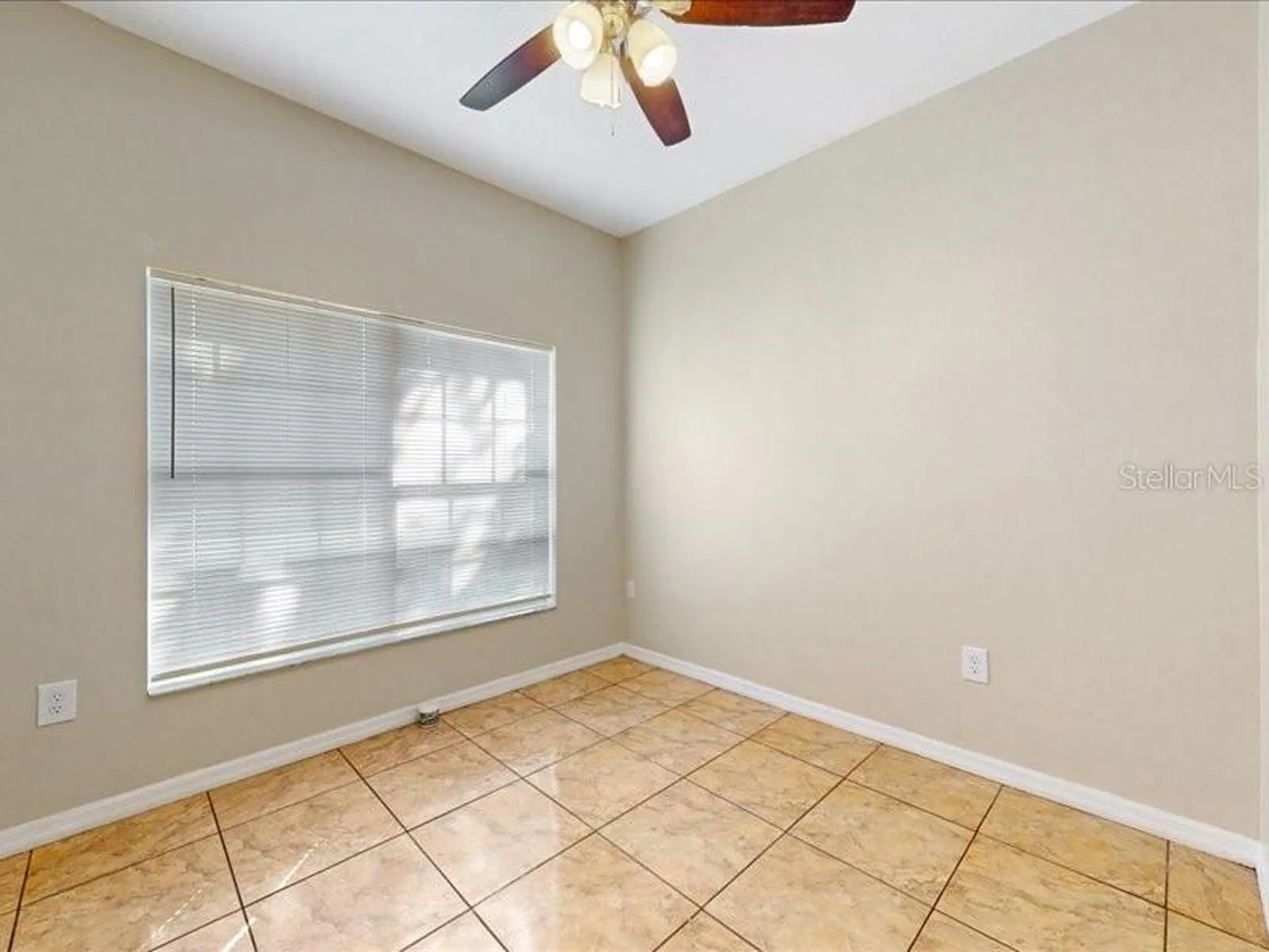 206 Majors Lane Kissimmee FL 34743