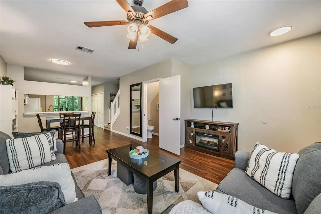 11332 Cayman Key Avenue Tampa FL 33624