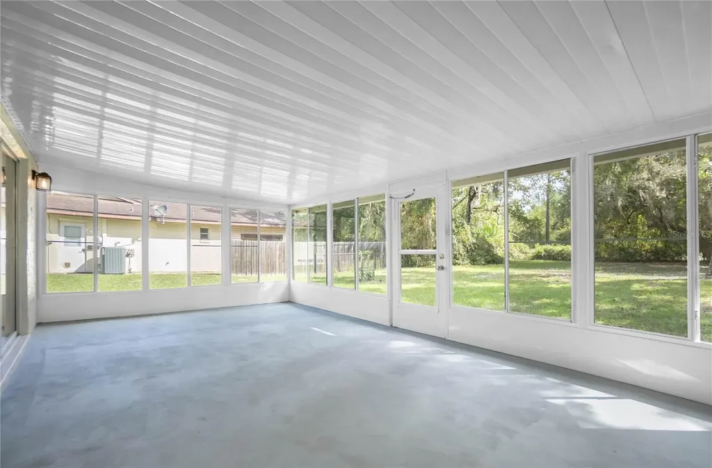 3211 S Rose Avenue Inverness FL 34450