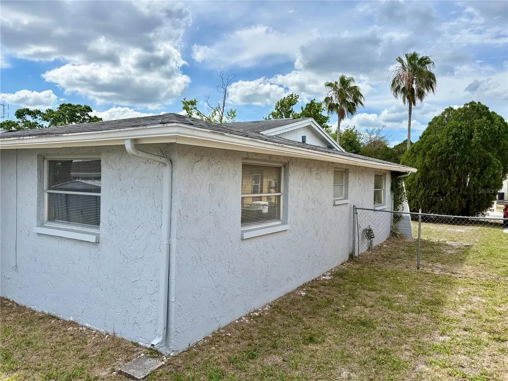 6041 13th Avenue New Port Richey FL 34653