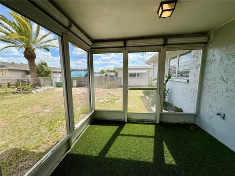 6041 13th Avenue New Port Richey FL 34653