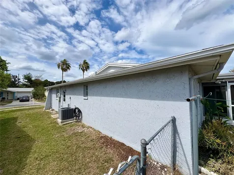6041 13th Avenue New Port Richey FL 34653