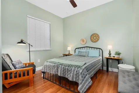 2117 NW 144th Street Newberry FL 32669