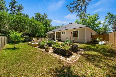 2117 NW 144th Street Newberry FL 32669