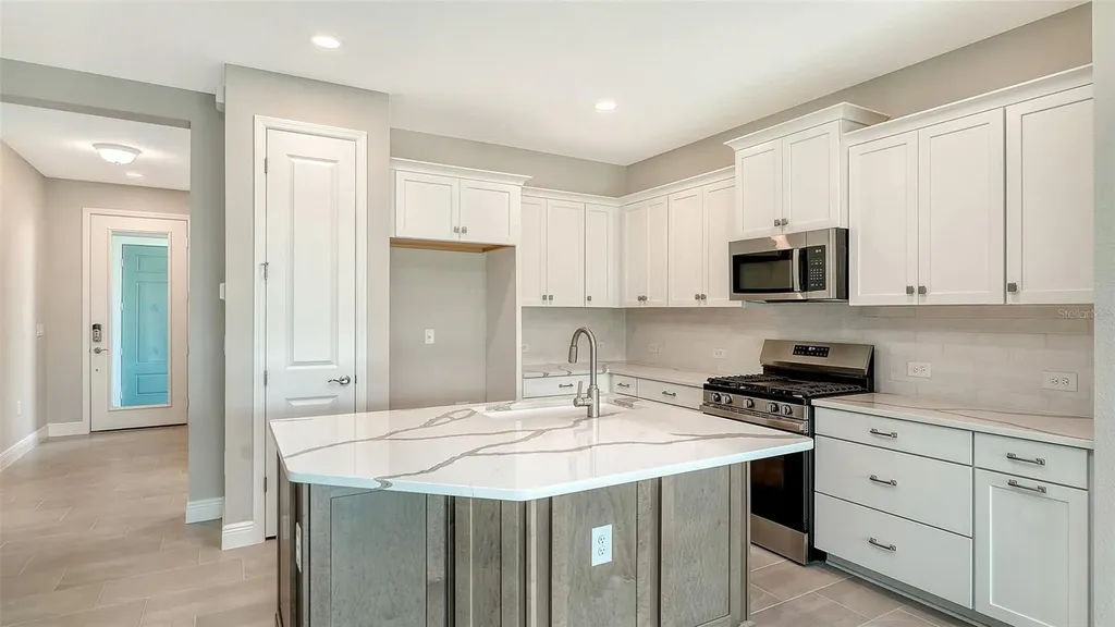 2316 Blue Mahoe Lane Sarasota FL 34240