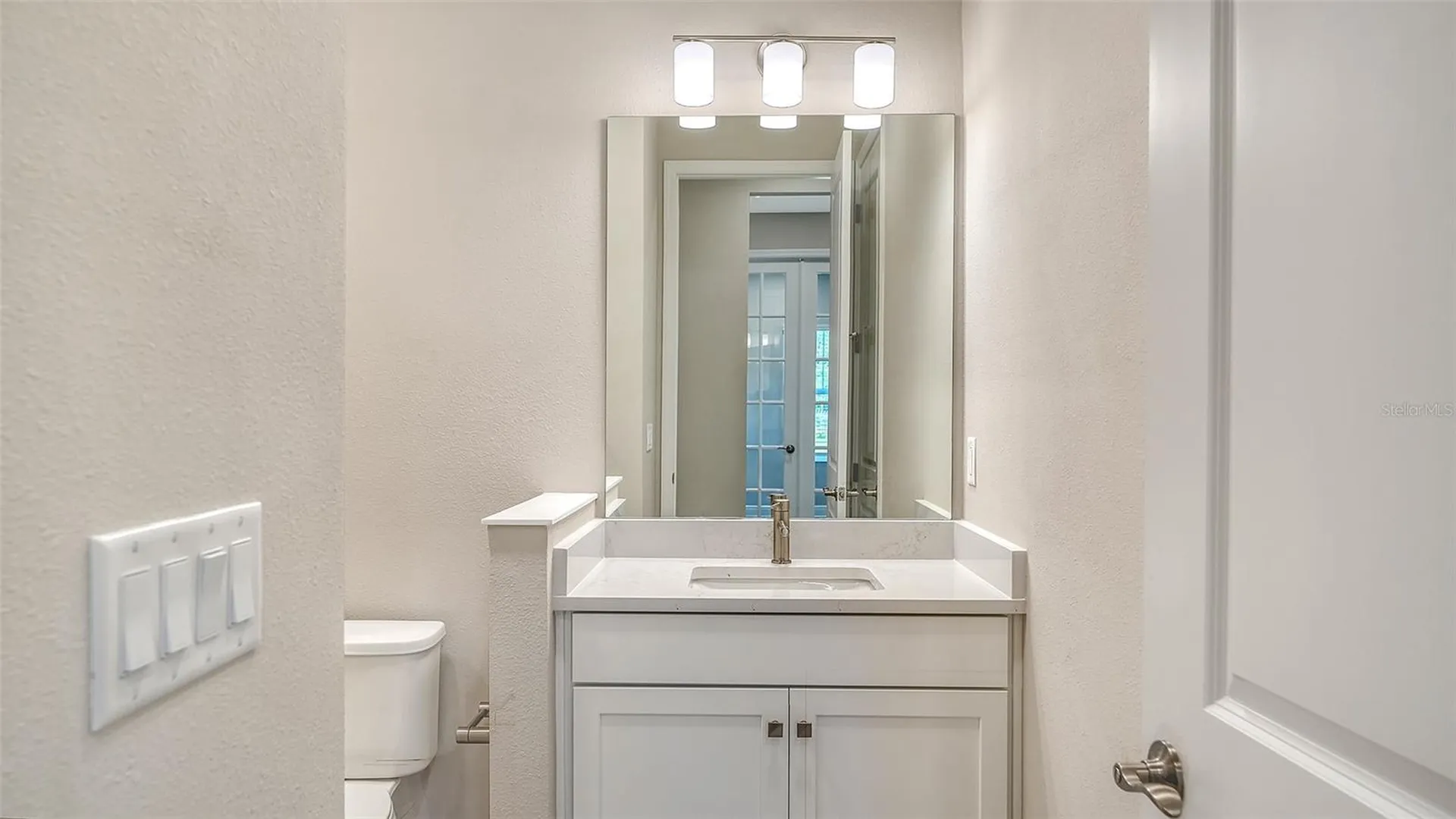 2316 Blue Mahoe Lane Sarasota FL 34240