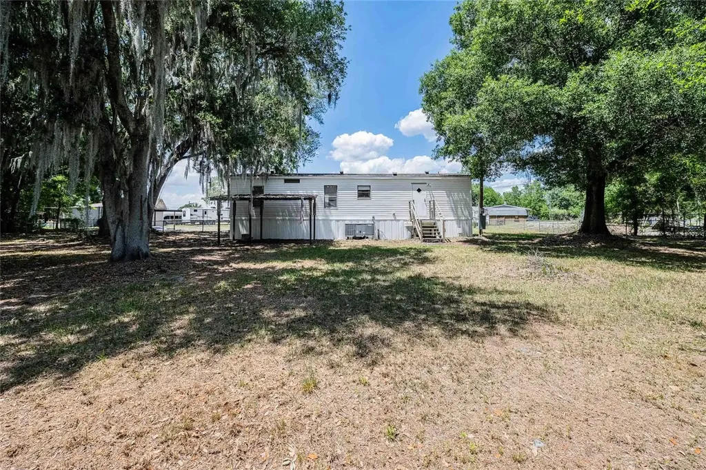 5106 Meadow Grove Trail Lakeland FL 33810