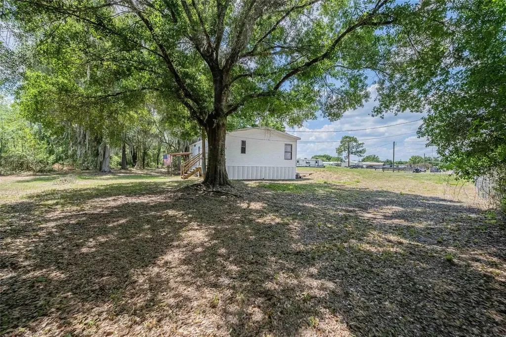 5106 Meadow Grove Trail Lakeland FL 33810