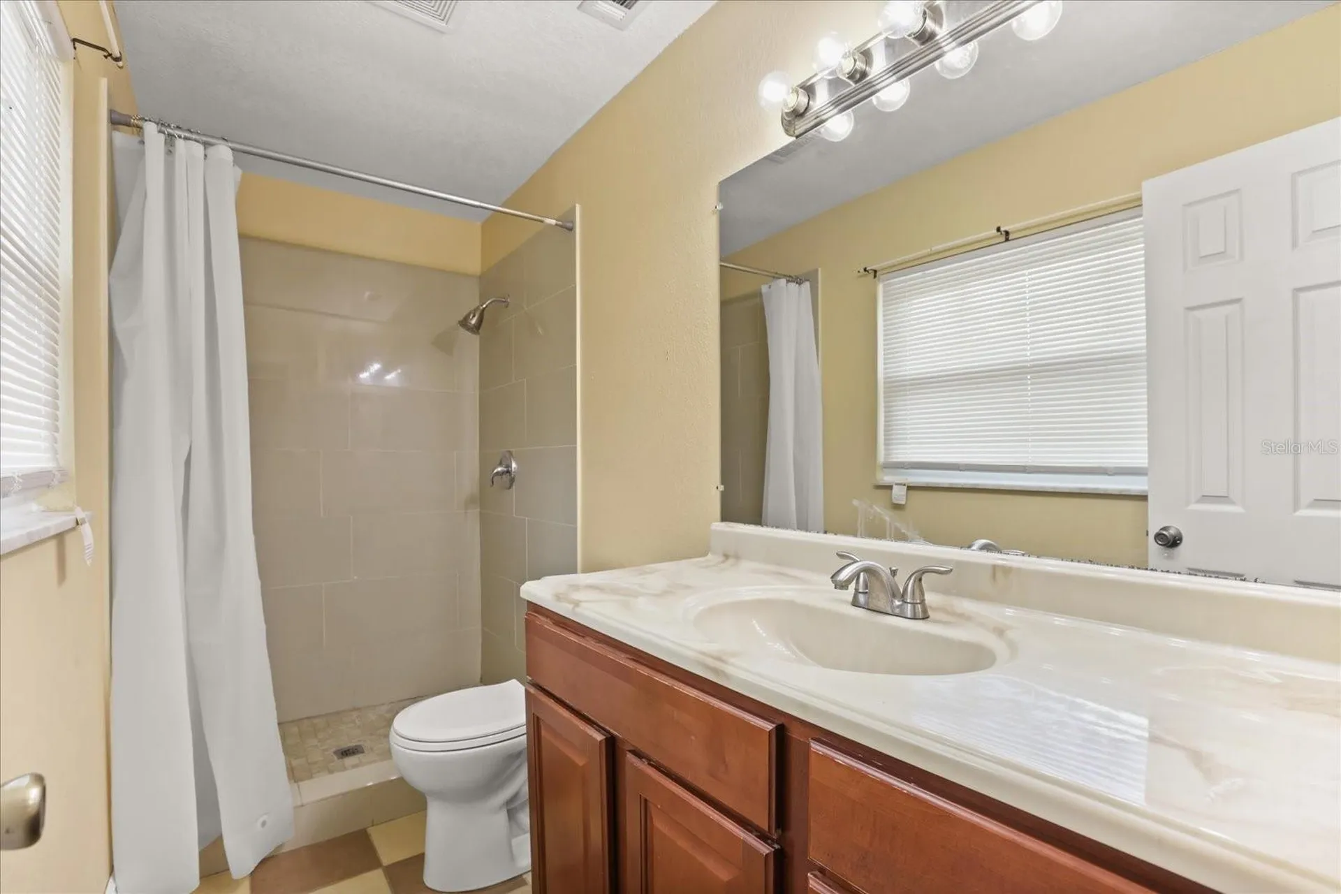1739 Hinckley Road Orlando FL 32818