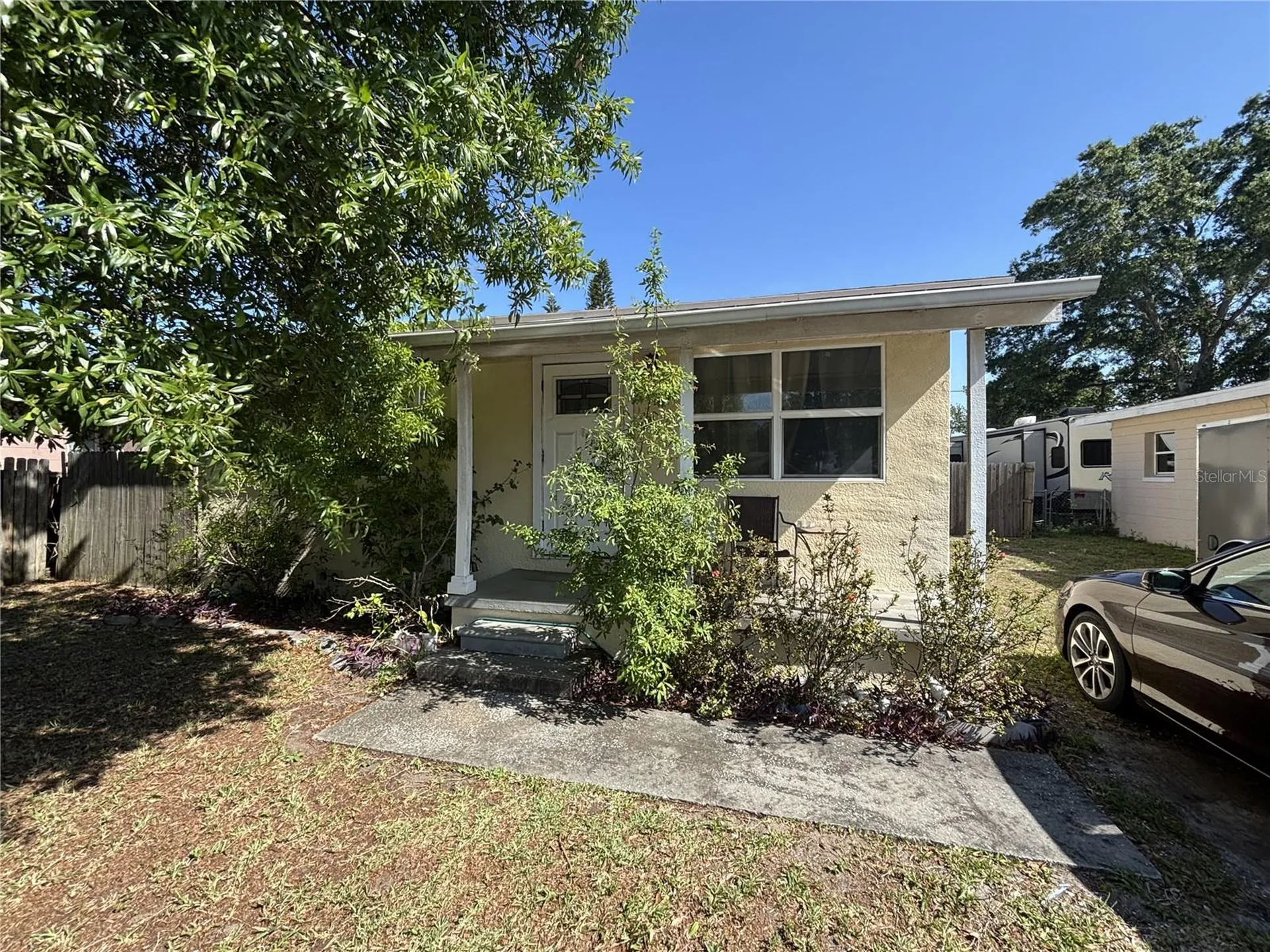 4327 43rd Avenue N St Petersburg FL 33714