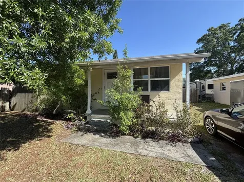 4327 43rd Avenue N St Petersburg FL 33714