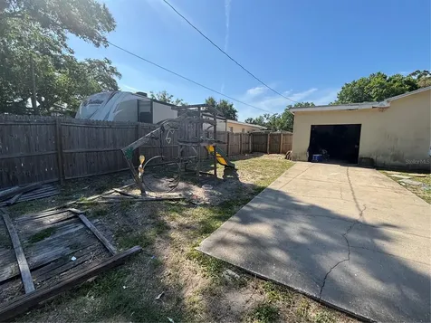 4327 43rd Avenue N St Petersburg FL 33714