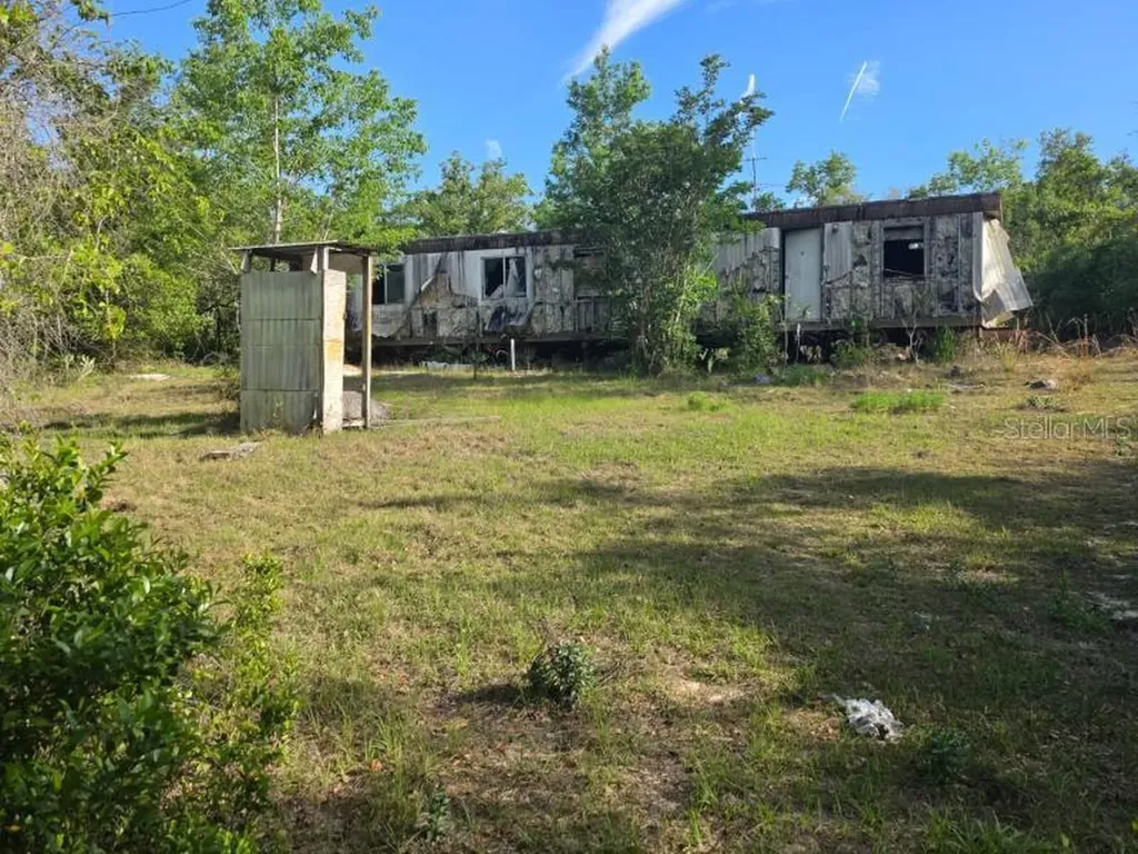 20940 SE 141st Lane Umatilla FL 32784