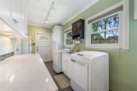 4200 Inwood Landing Drive Orlando FL 32812