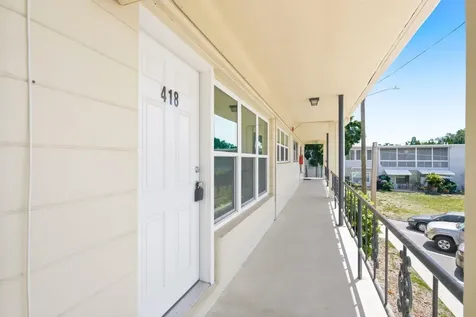 5593 40th Avenue N Kenneth City FL 33709