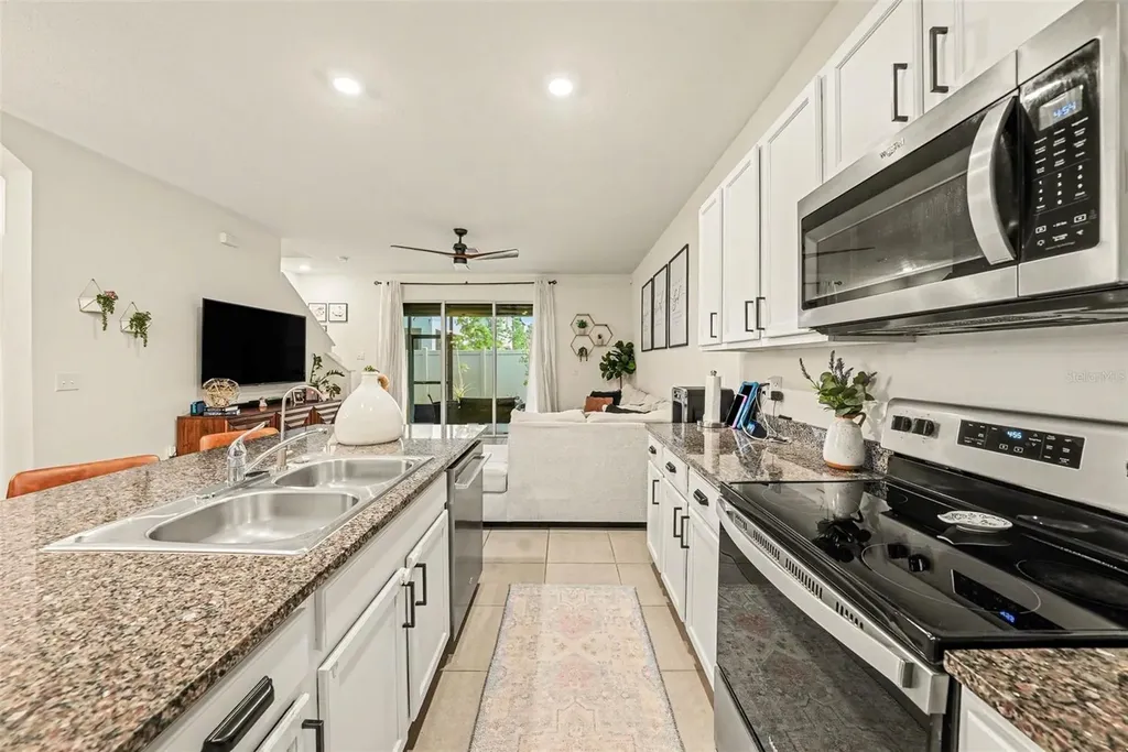 16180 Glowing Grove Avenue Odessa FL 33556