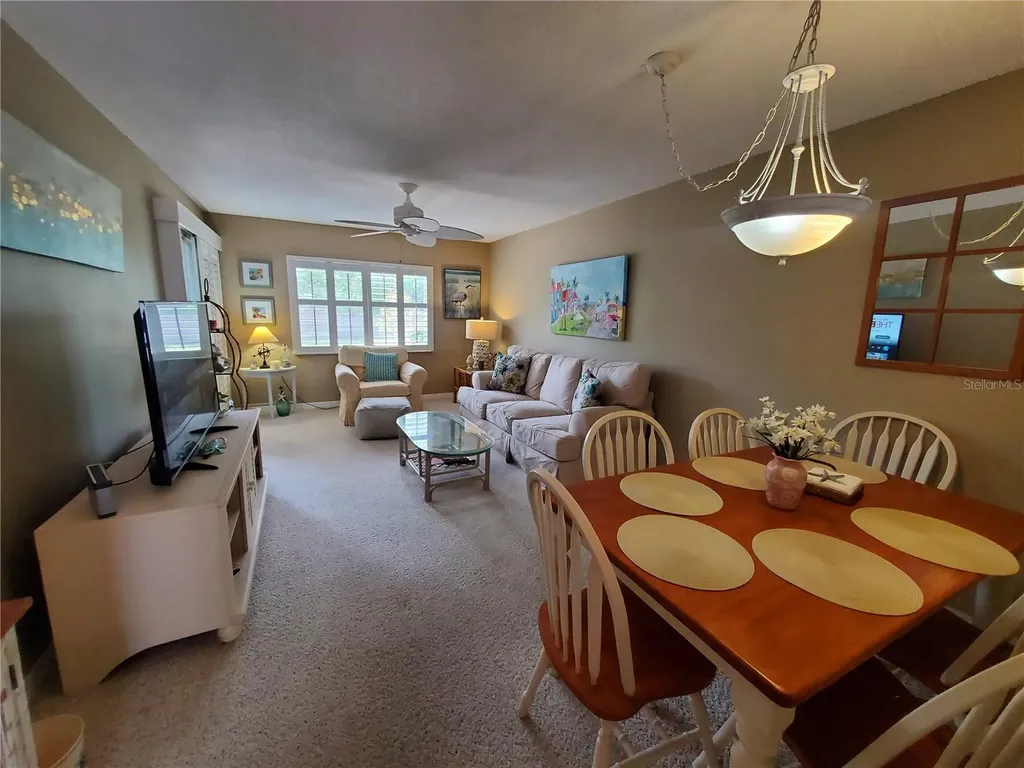 1400 Arrowhead Circle W Clearwater FL 33759